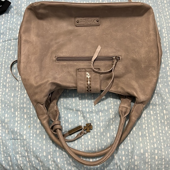 Lucky Brand Large Leather Shoulder Bag - Picture 2 of 15